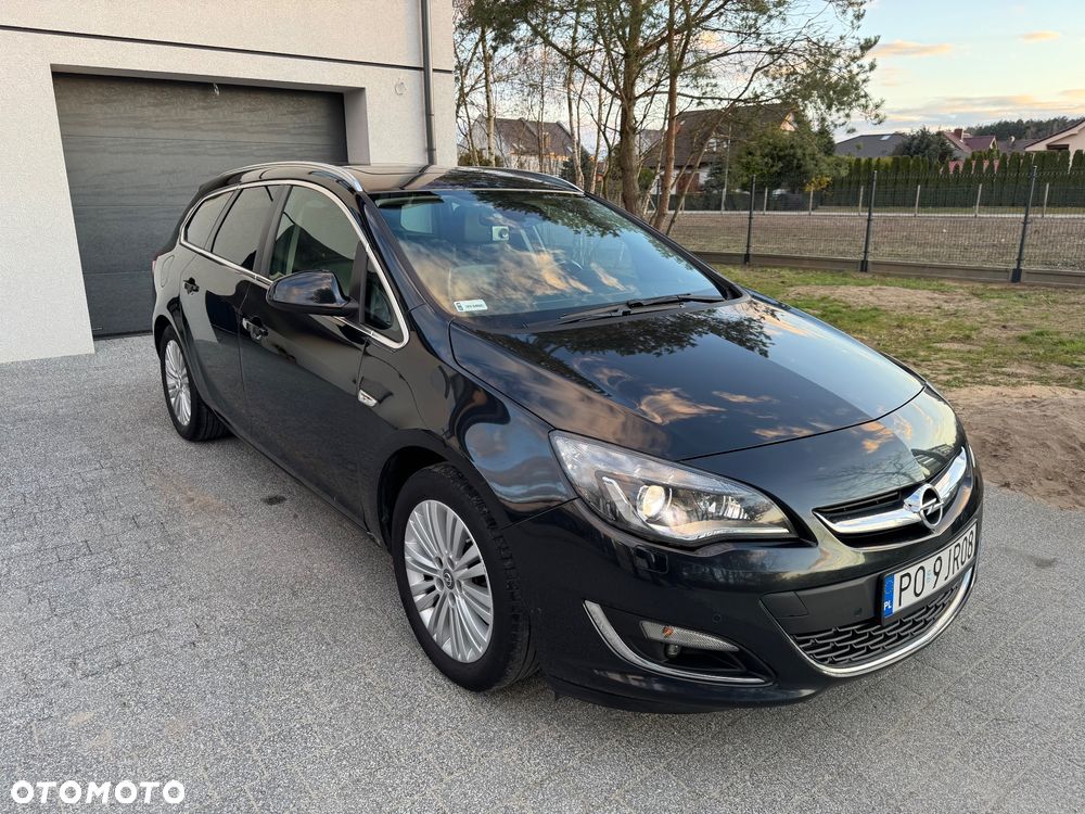 Opel Astra 1.6 CDTI Cosmo - 1