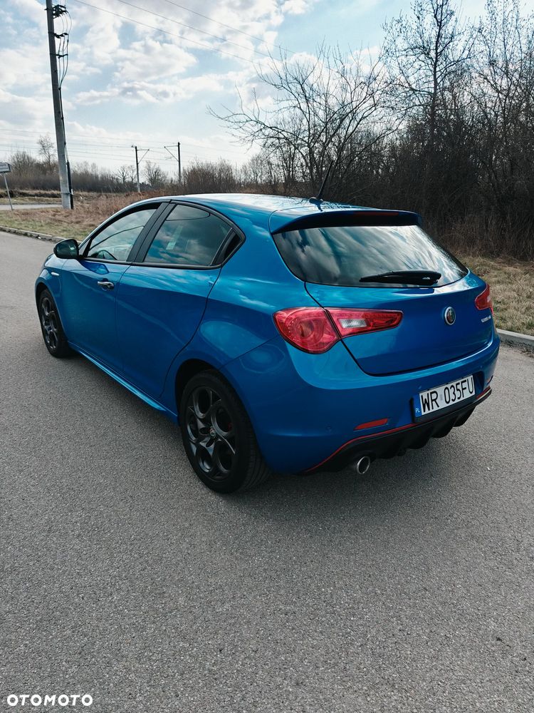 Alfa Romeo Giulietta 1.6 JTDM 16V TCT Sport - 4