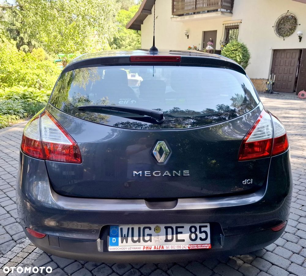 Renault Megane ENERGY dCi 110 Start & Stop Bose Edition - 8