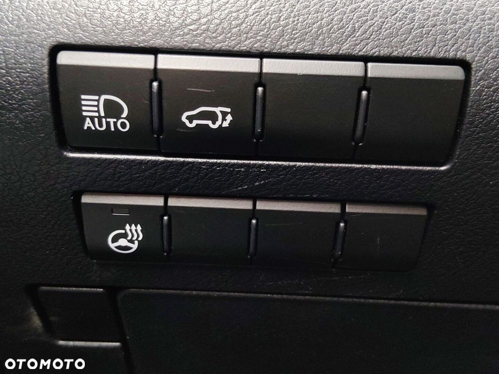 Lexus RX 450h L Prestige - 29
