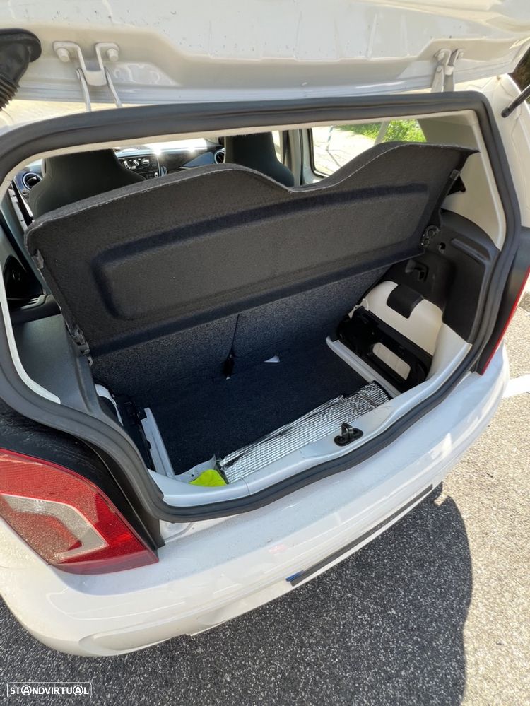 VW Up! 1.0 BlueMotion High - 9