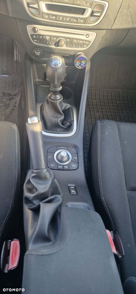 Renault Megane 1.5 dCi Expression - 7