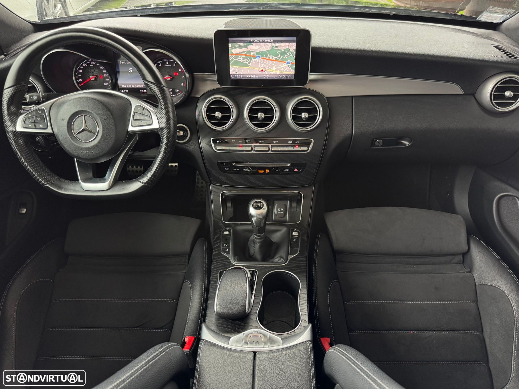 Mercedes-Benz C 180 AMG Line - 24