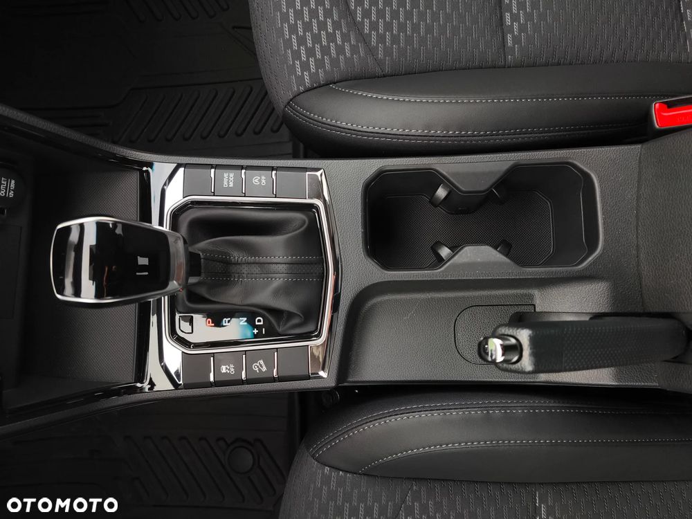 SsangYong/KGM Korando 1.5 T-GDI Adventure 2WD - 16