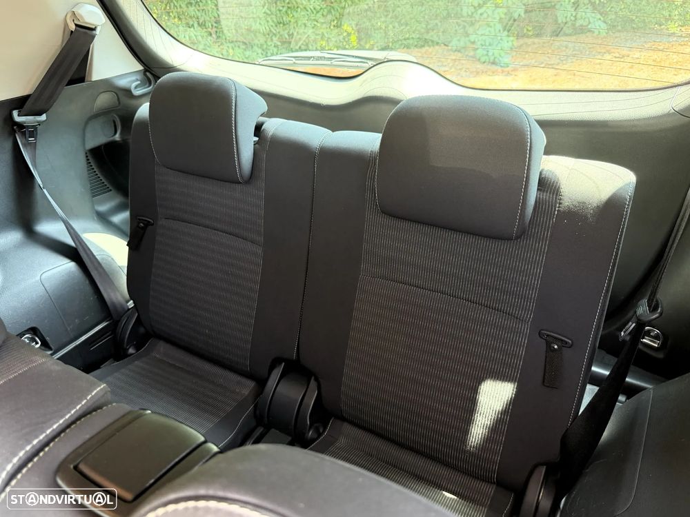 Toyota Verso 1.6 D-4D Comfort+GPS - 31