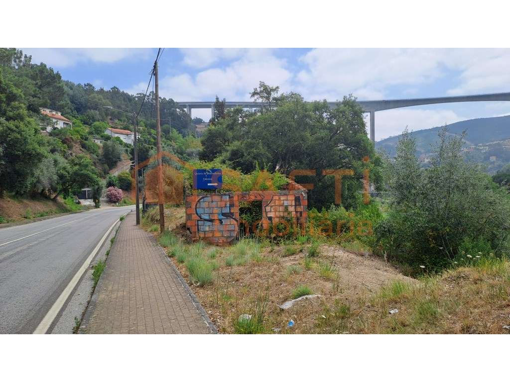 Terreno para construção de moradia em Ceira - Grande imagem: 5/8