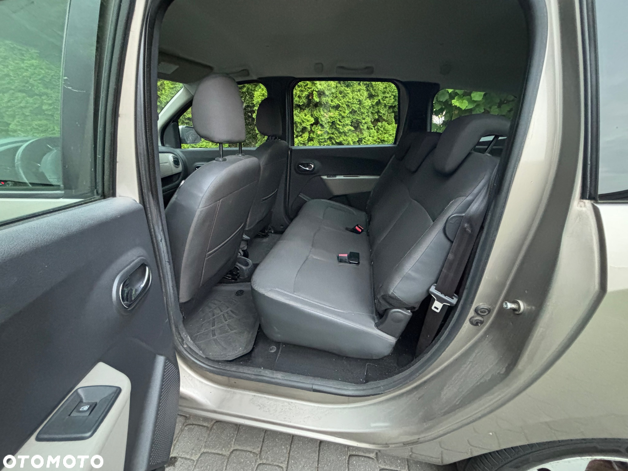 Dacia Lodgy 1.2 TCe Prestige - 12