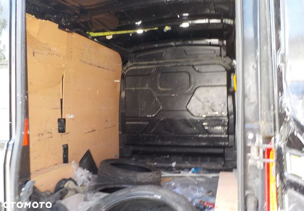 Ford Transit - 16