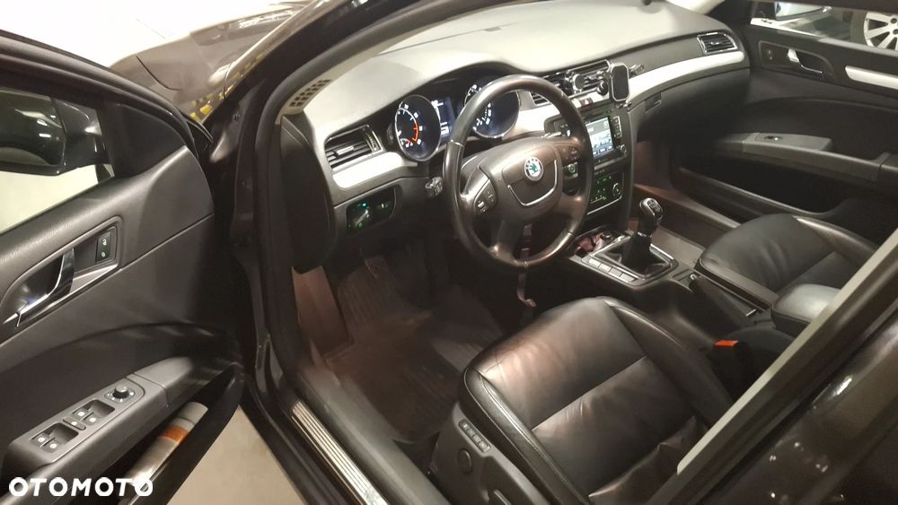 Skoda Superb 1.8 TSI 4x4 Elegance - 11