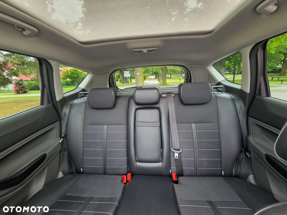 Ford Kuga 2.0 TDCi 4WD Titanium - 17