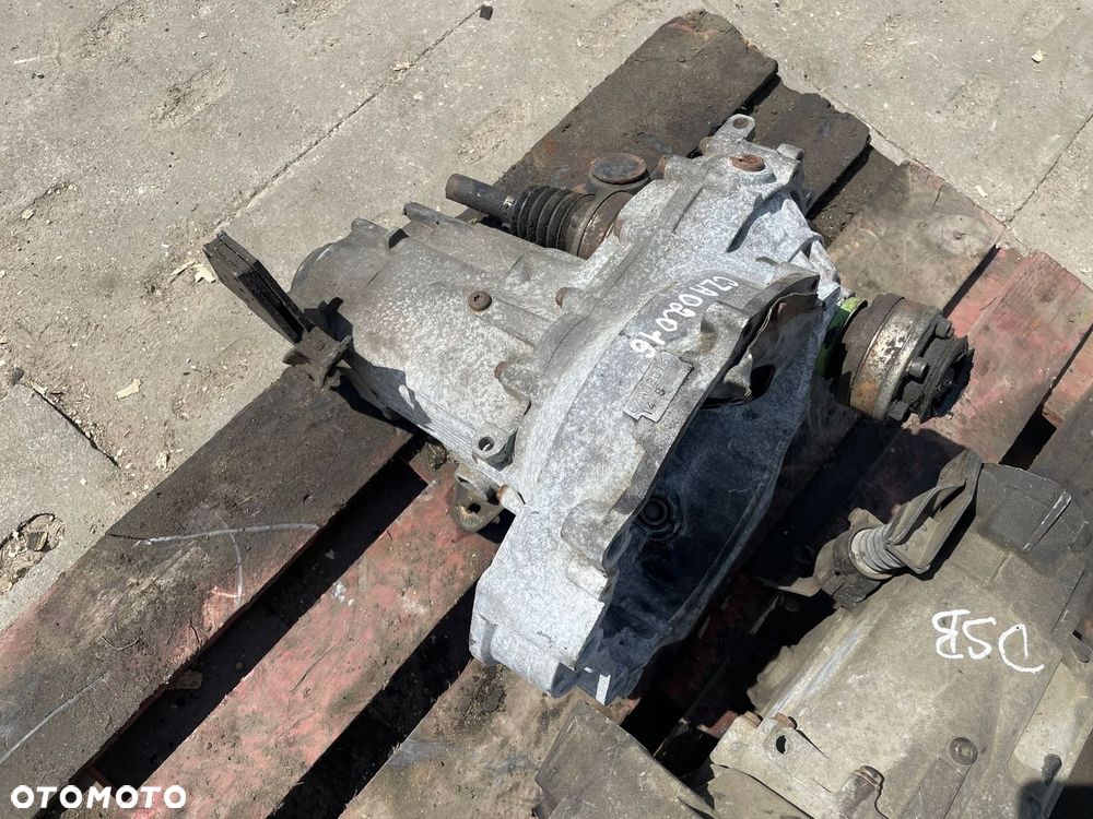 skoda octavia I 1.6 mpi 8v skrzynia biegów manualna kod - CZA - 1