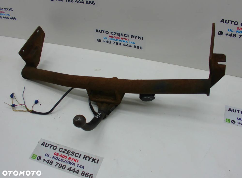 Volvo V40 Hak holowniczy - 1