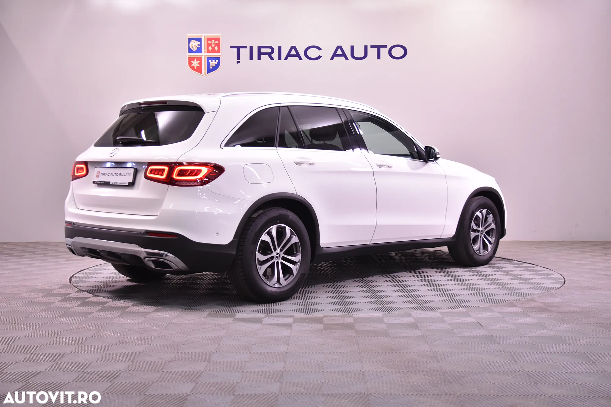 Mercedes-Benz GLC 220 d 4MATIC - 5