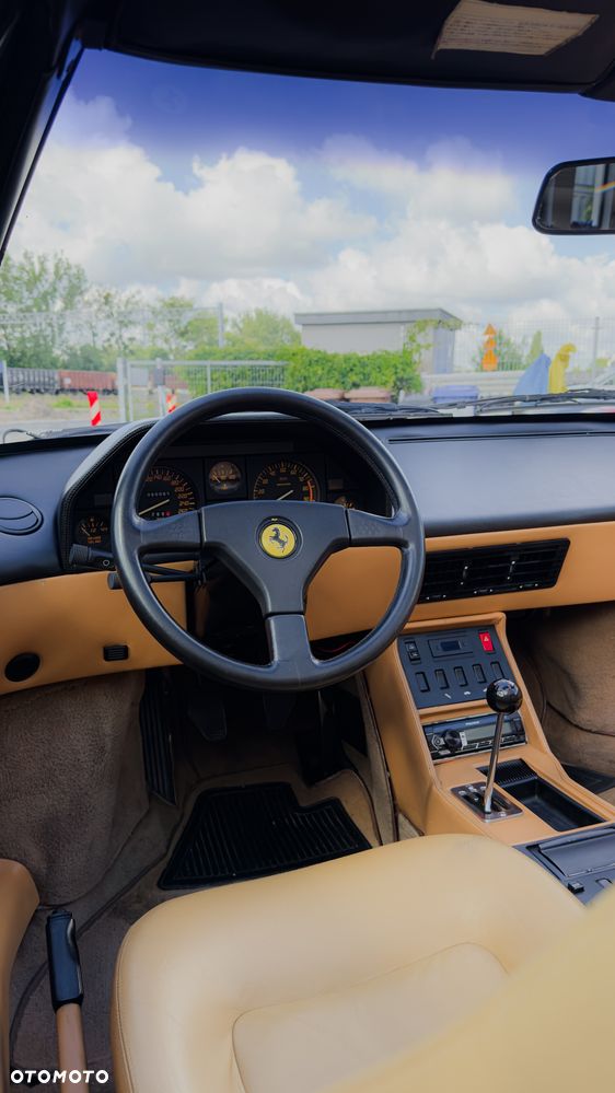 Ferrari Mondial - 38