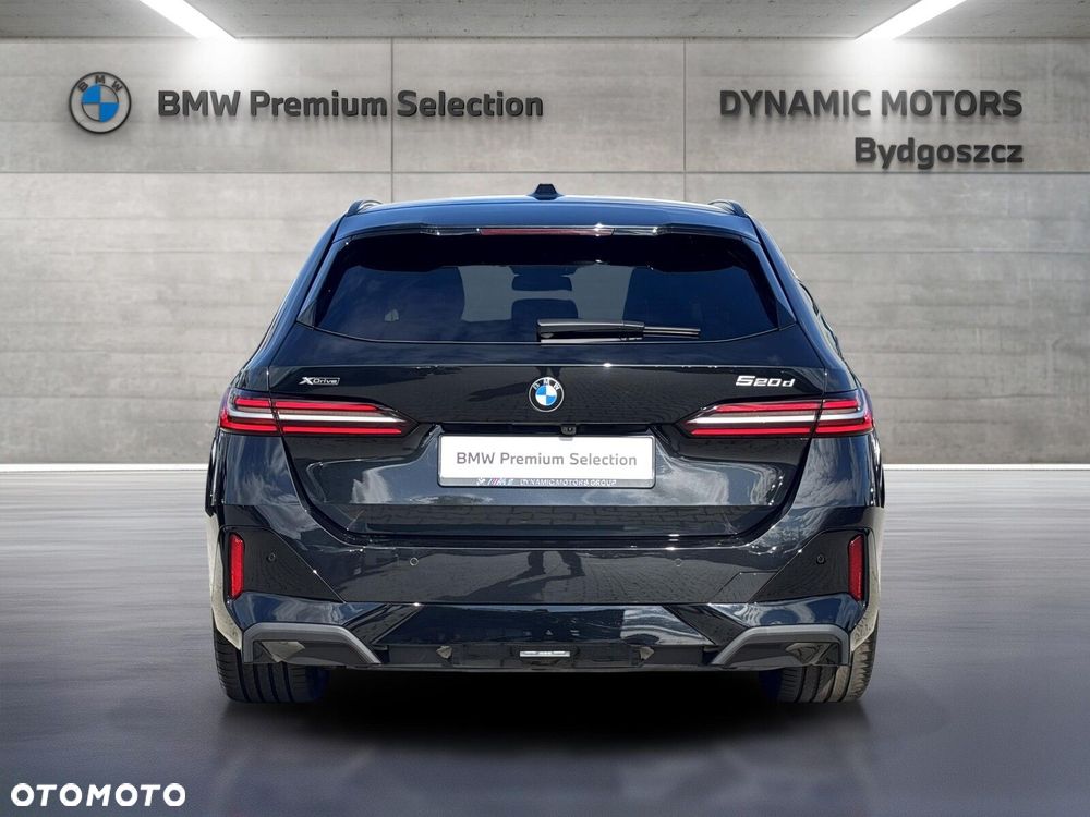 BMW 520D 2025 photo 5