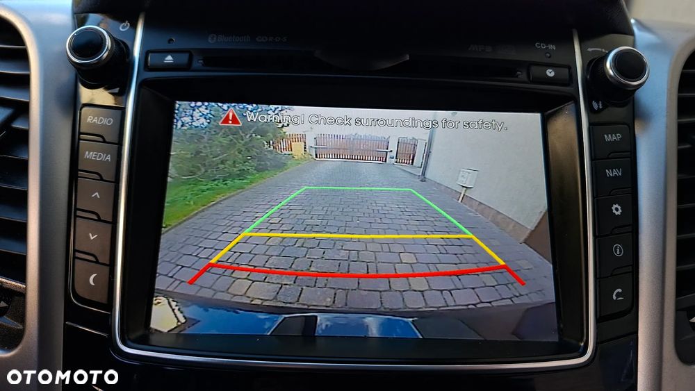 Hyundai i30 1.6 GDI Premium - 25