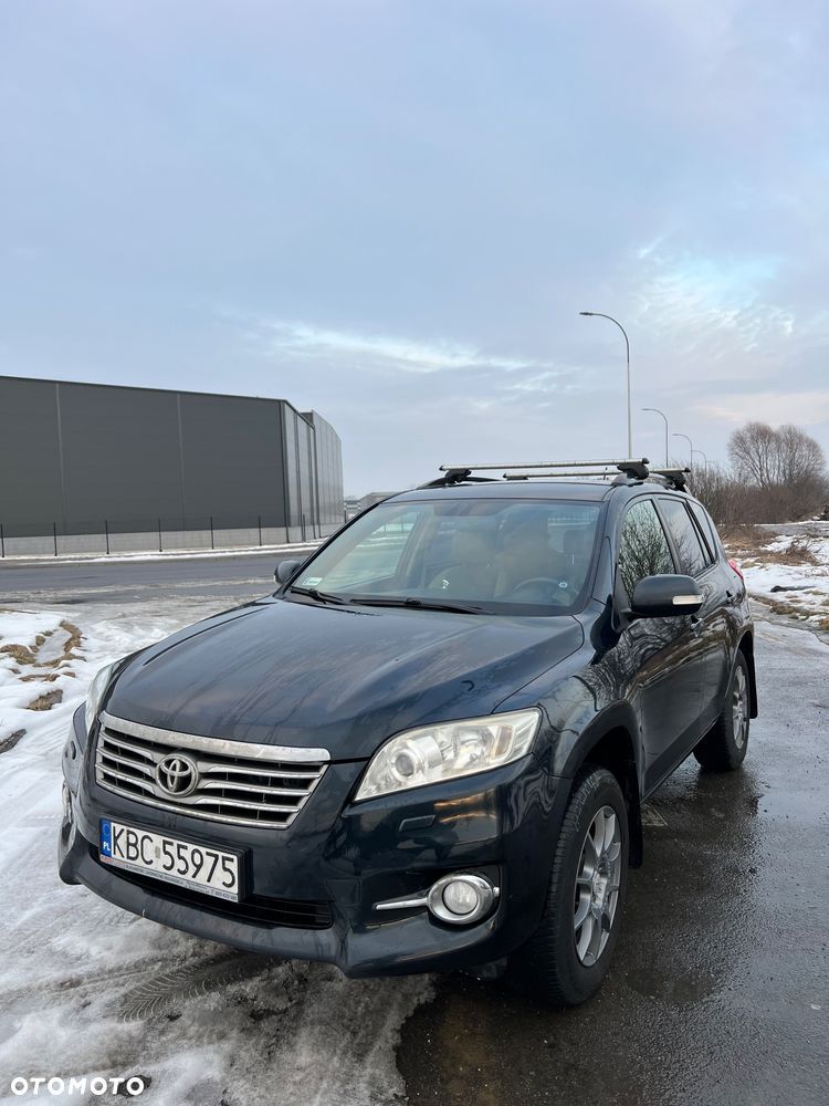 Toyota RAV4 - 3