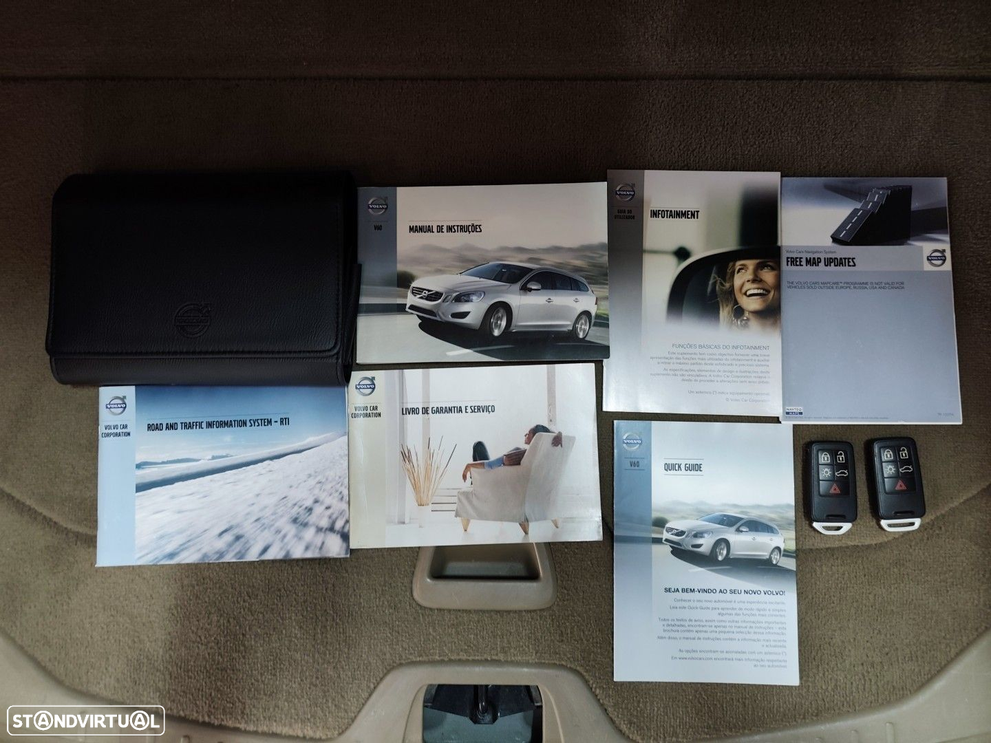 Volvo V60 2.0 D4 Momentum - 32