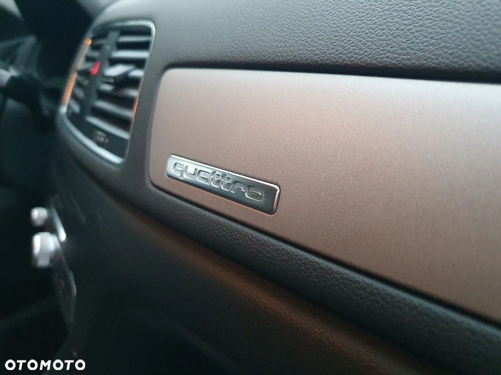 Audi Q3 2.0 TFSI Quattro - 8