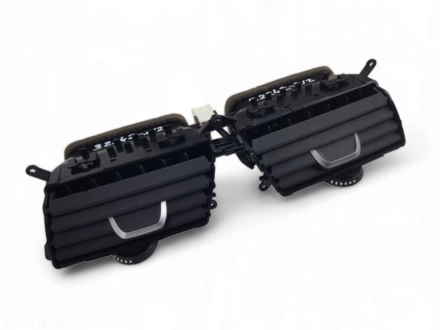 Kratki Nawiewu Środkowy Przód BMW M5 G30 F90 9329579 - 1