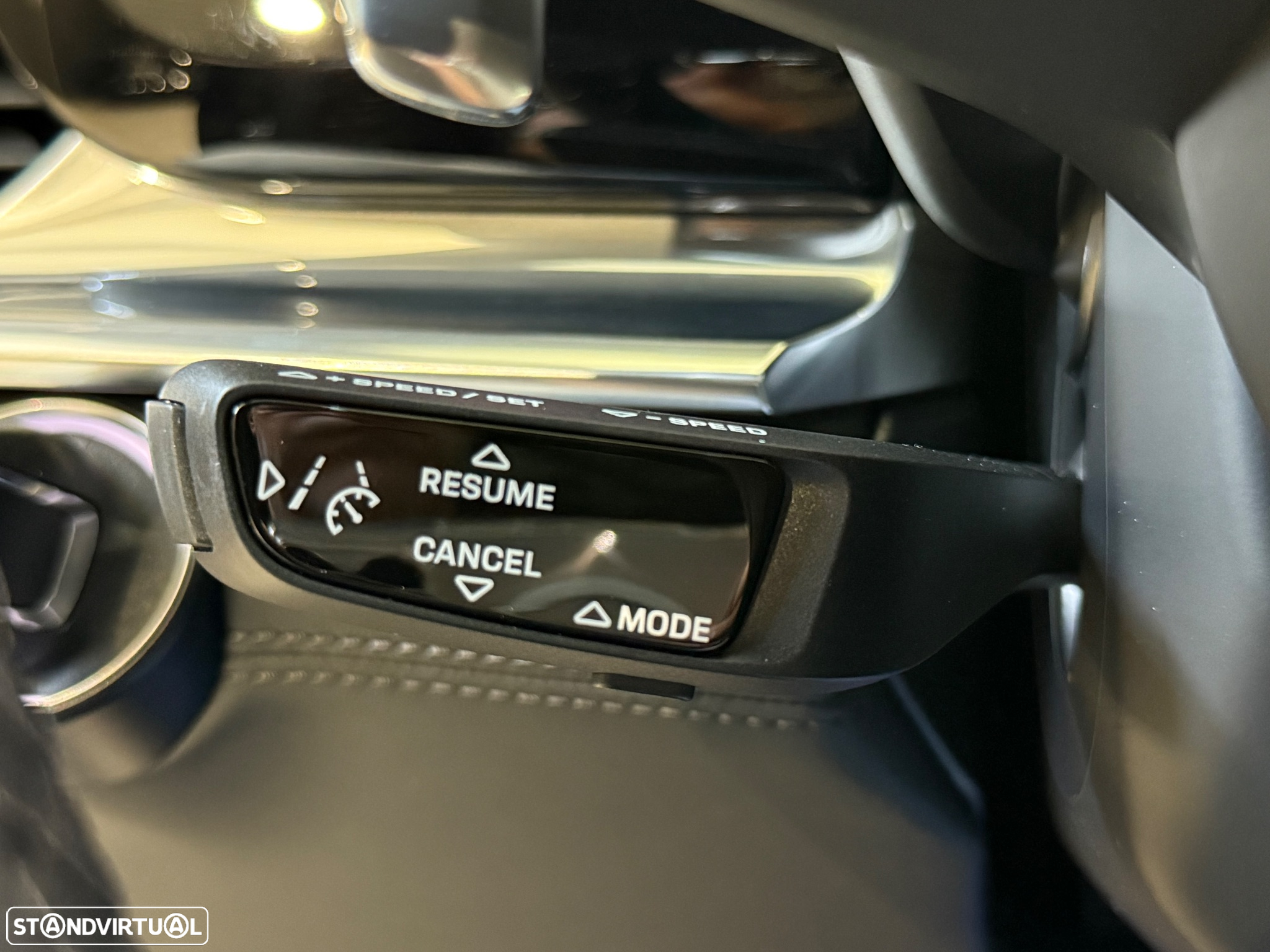 Porsche Panamera 4 E-Hybrid Platinum Edition com PDLS - 38