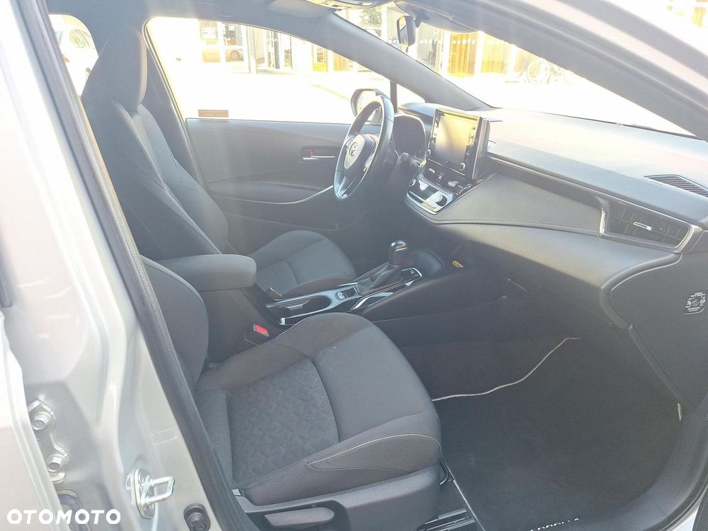 Toyota Corolla 1.8 Hybrid Comfort - 9