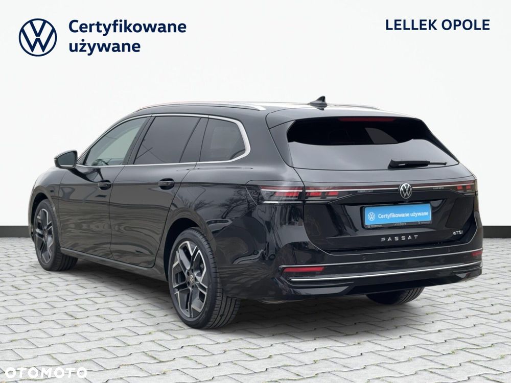 Volkswagen Passat Variant 1.5 TSI ACT mHEV DSG - 9