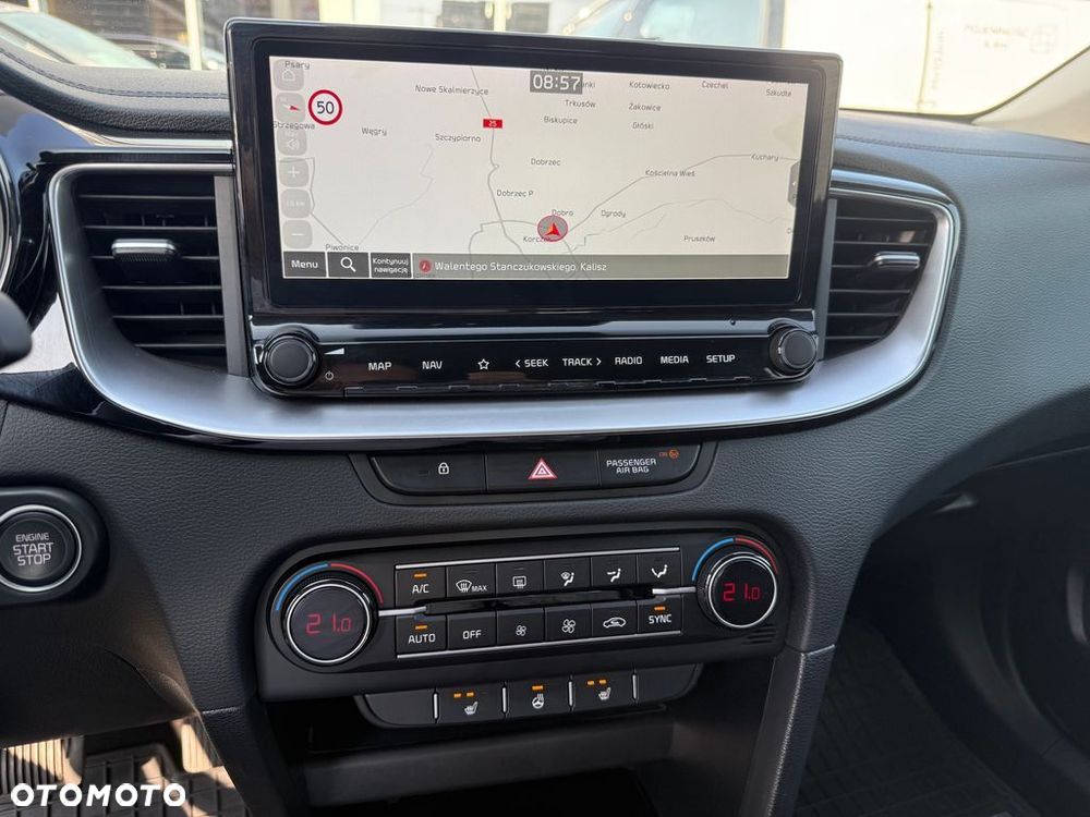 Kia Ceed 1.5 T-GDI Tribute DCT - 19