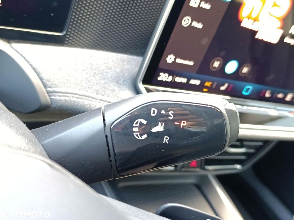 Volkswagen Passat - 29
