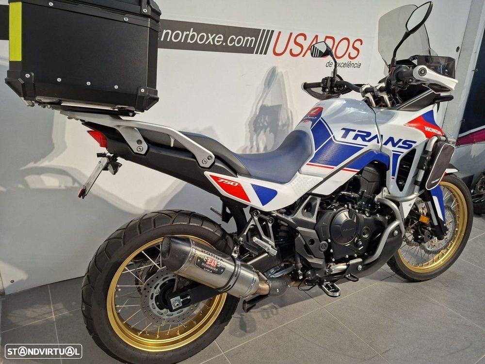 Honda Transalp 750 SP - 2