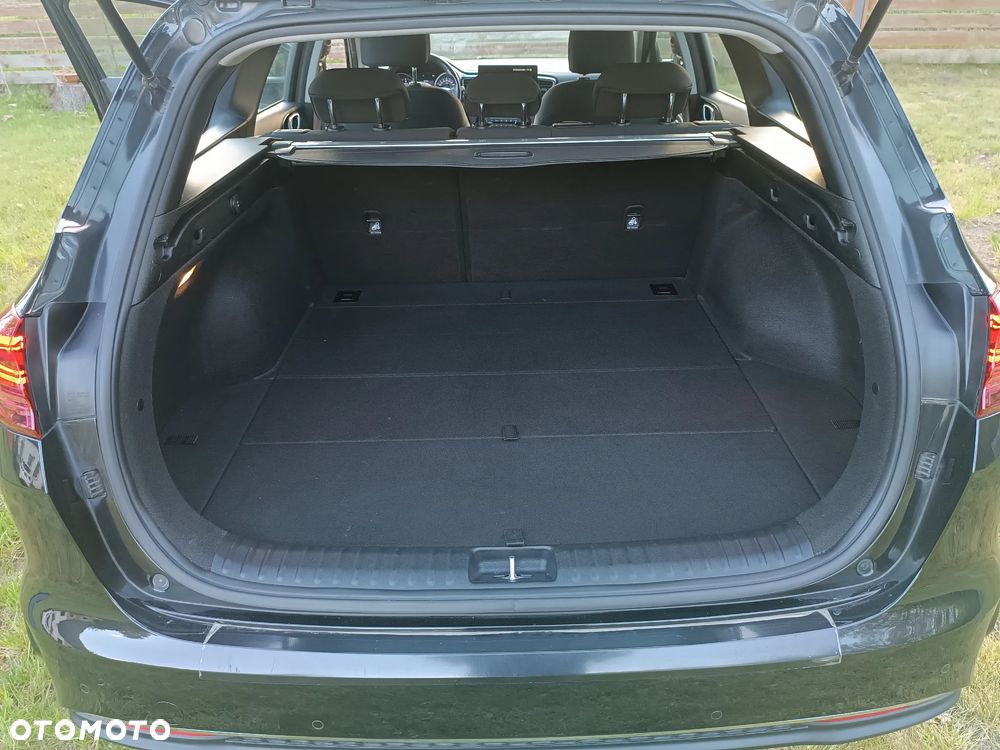 Kia Ceed 1.6 CRDi Eco-Dynamics+ (48V Mild-Hybrid) Vision - 14