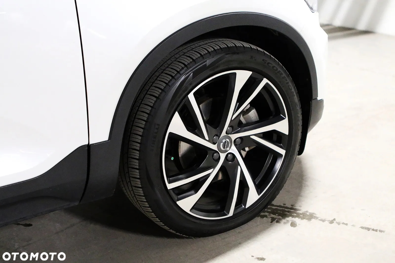 Volvo XC 40 T5 AWD R-Design - 13