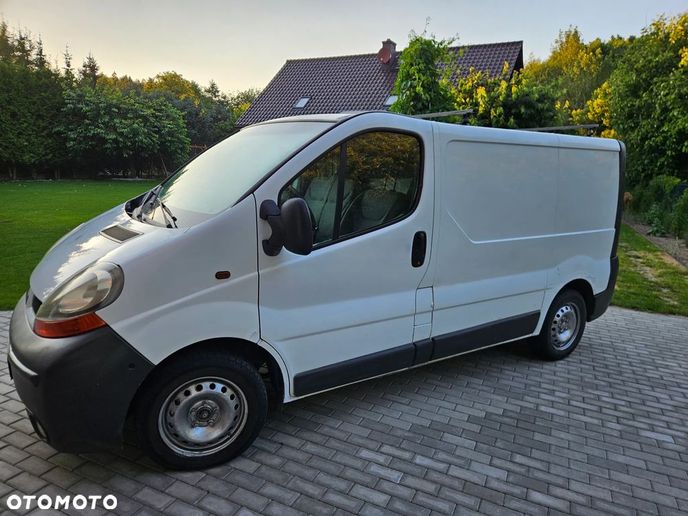 Renault Trafic - 1