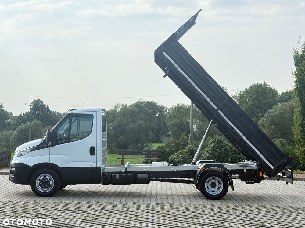 Iveco DAILY 35-180 3.0 HPI 180KM WYWROTKA 3-stronna !Resor+Poduszka ! HAK ! SUPER STAN!!! - 23