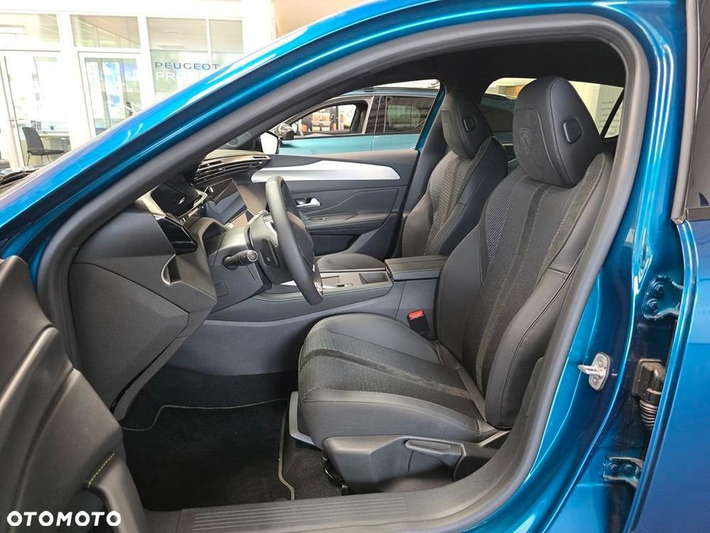 Peugeot 308 1.2 mHEV GT S e-DCS6 - 11