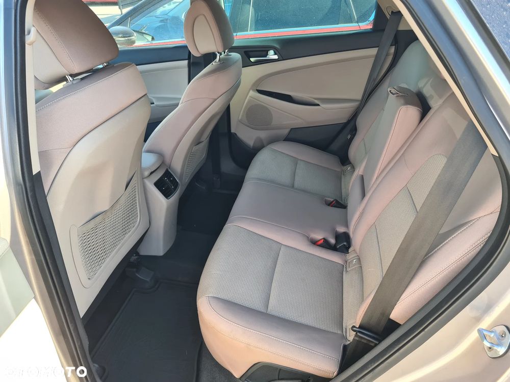Hyundai Tucson - 4