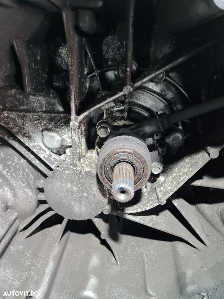 Cutie de viteze Nissan X - Trail T31 2.0 2007 - 2013 150CP Manuala 5 Trepte M9R (830) ... - 3