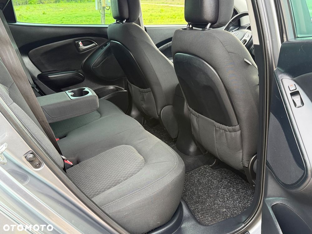 Hyundai ix35 1.7 CRDi Premium 2WD - 18