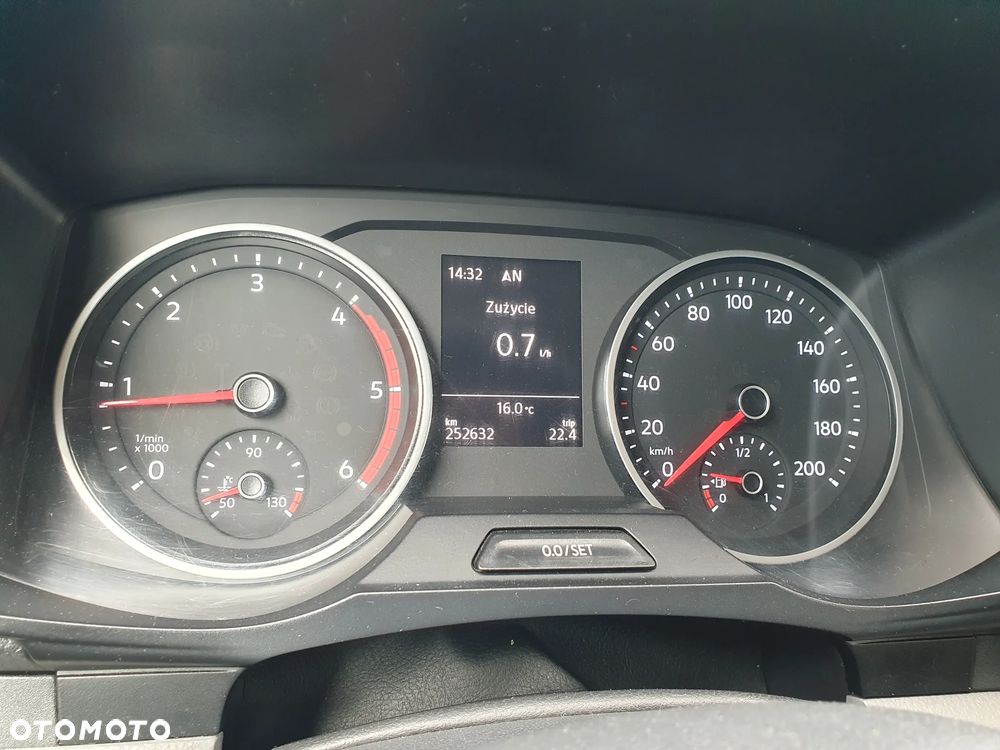 Volkswagen CRAFTER - 20