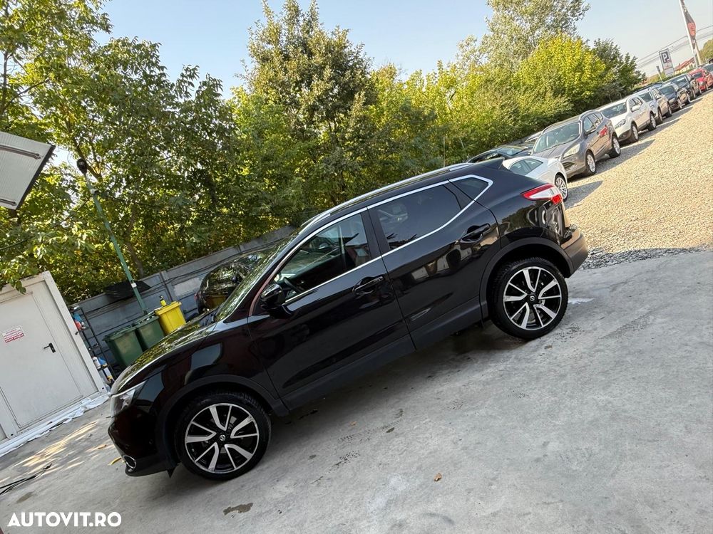 Nissan Qashqai 1.6 DCI Xtronic TEKNA - 38