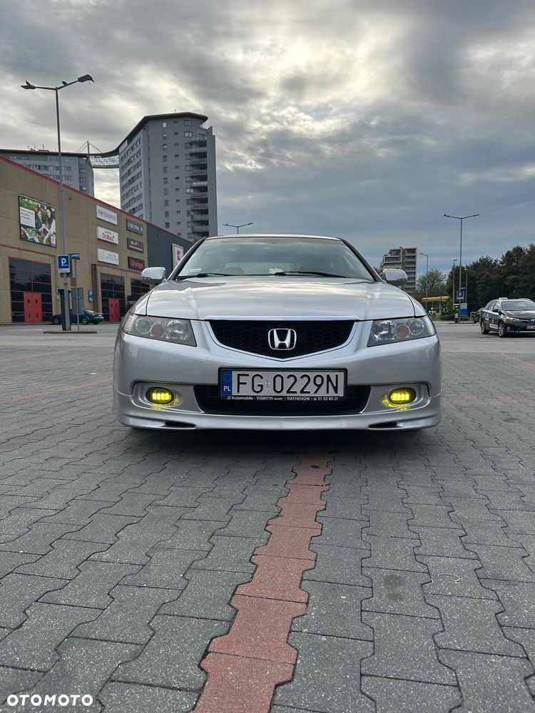 Honda Accord - 2