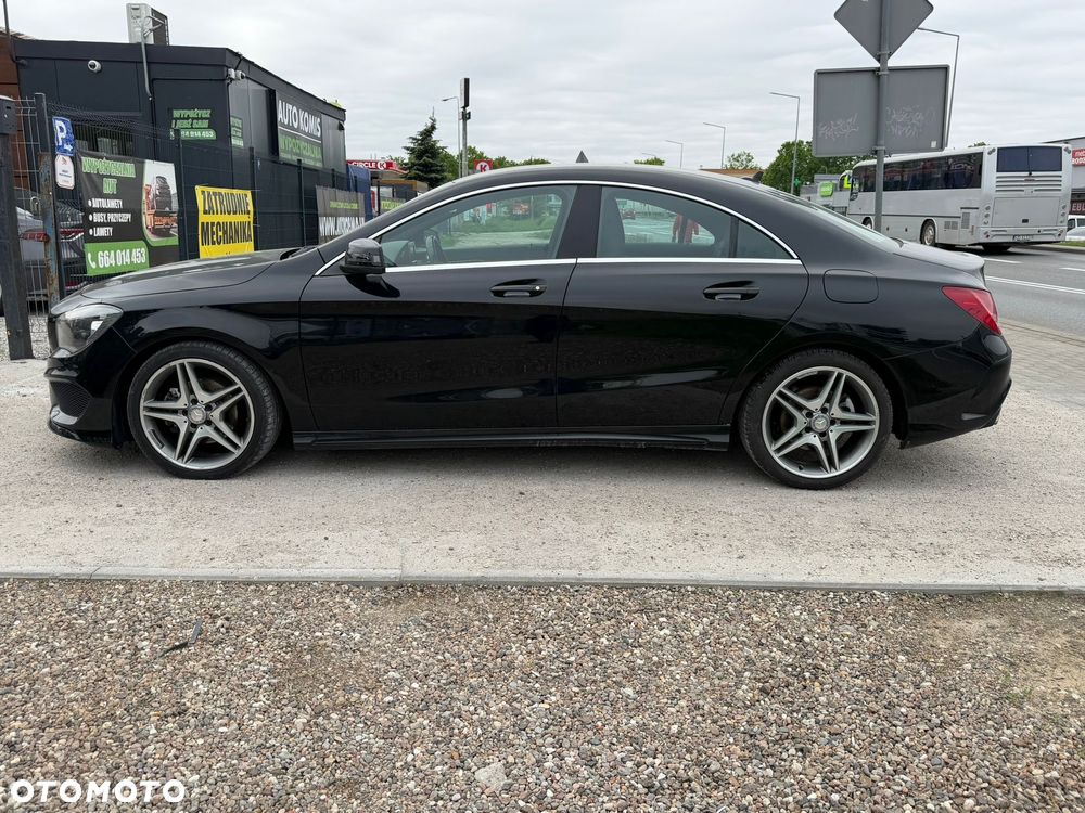 Mercedes-Benz CLA 180 - 4
