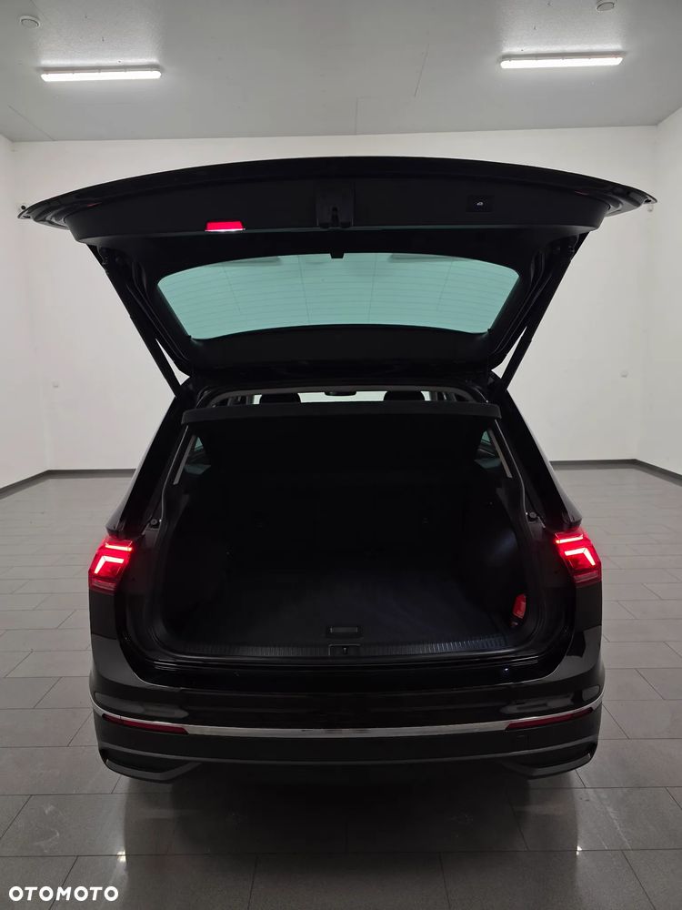 Volkswagen Tiguan 2.0 TSI 4Mot Elegance DSG - 38