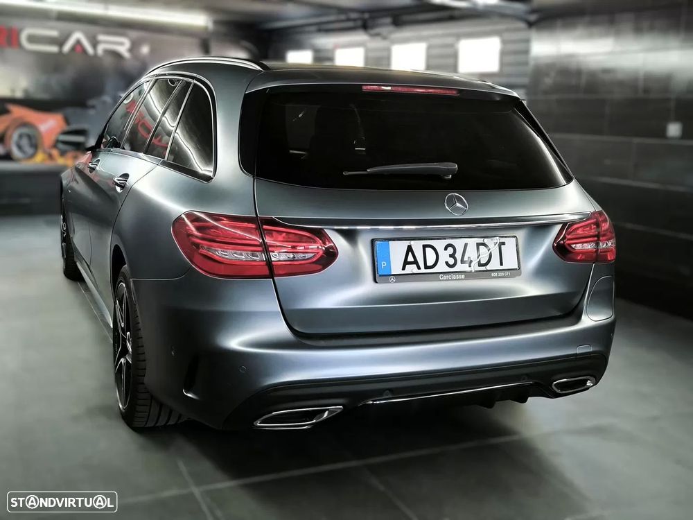 Mercedes-Benz C 300 de AMG Line - 17