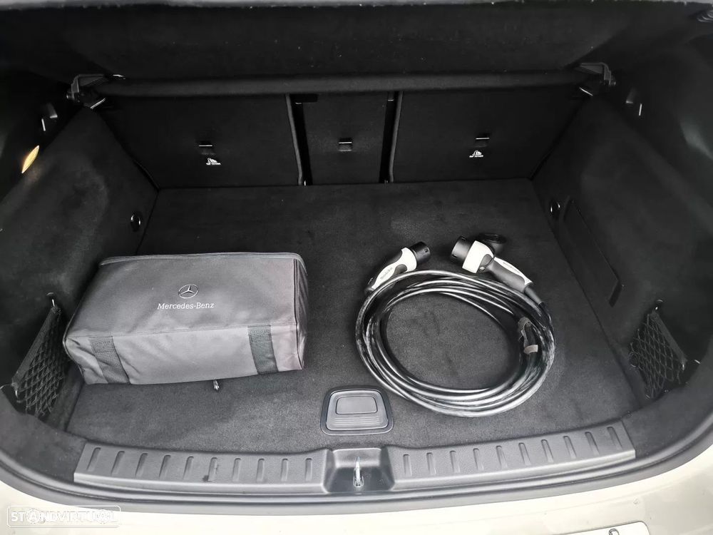 Mercedes-Benz EQA 250 Progressive - 28