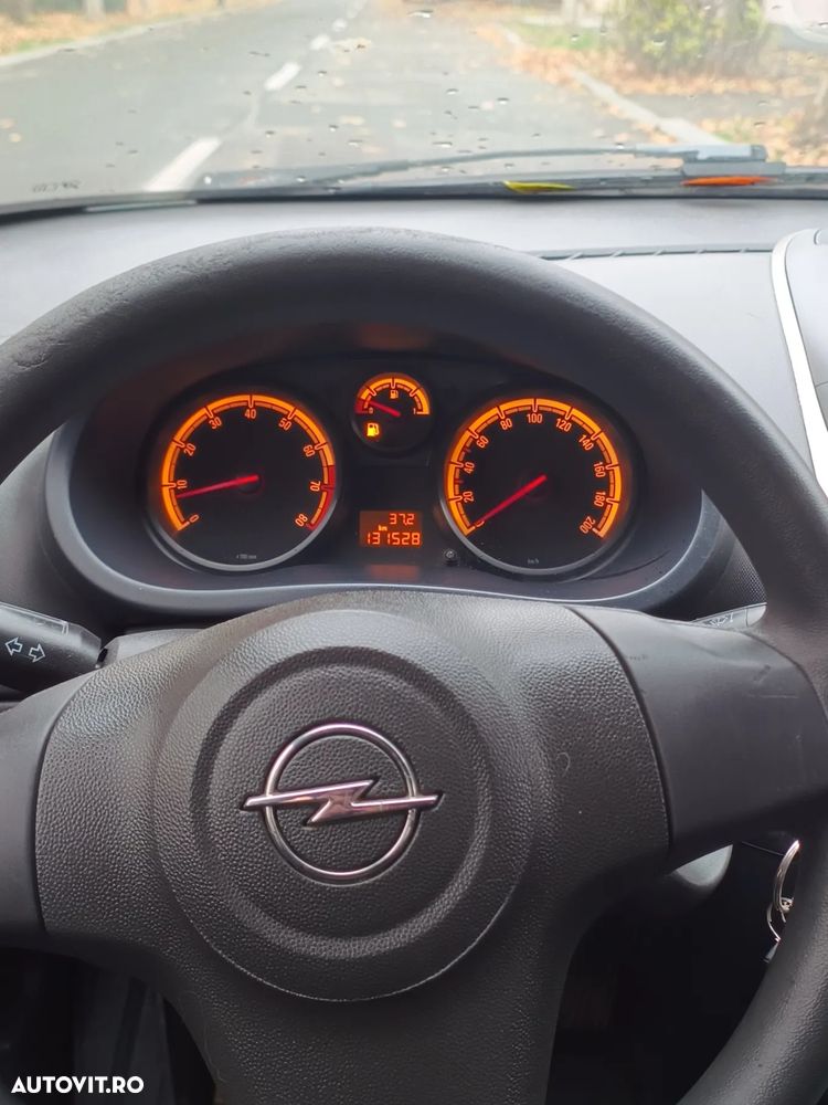 Opel Corsa 1.2i Enjoy - 5