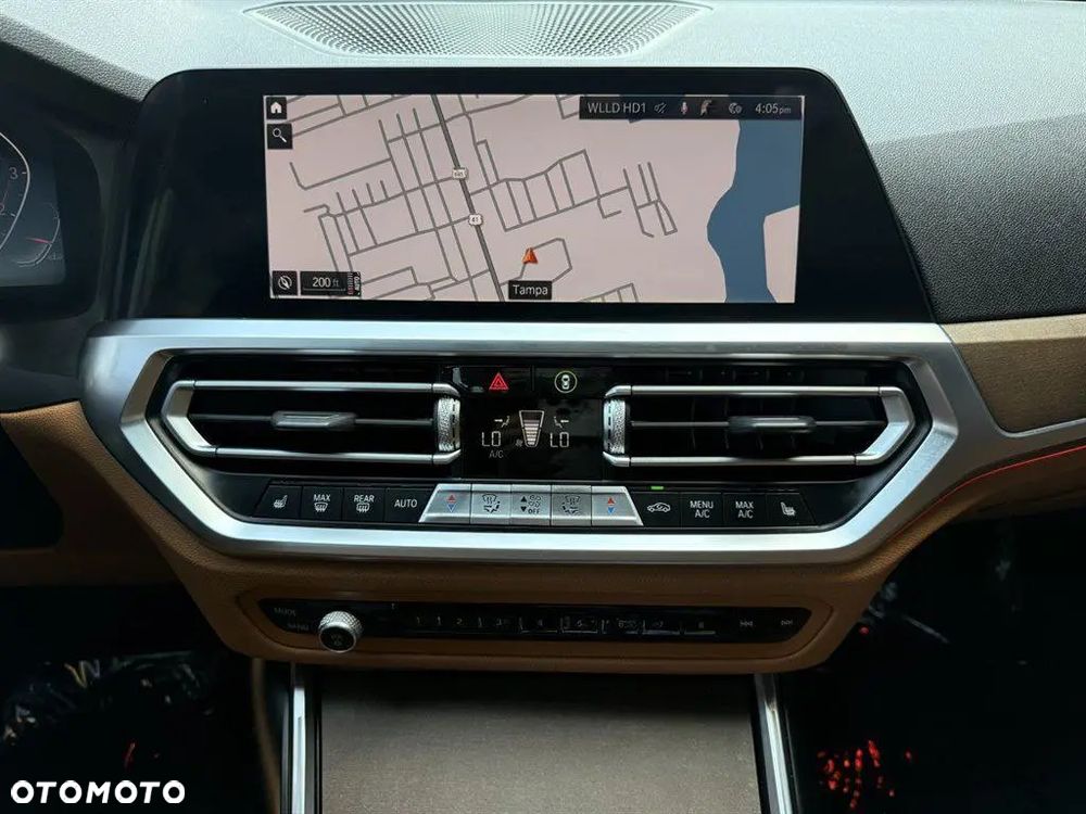 BMW Seria 3 330i xDrive M Sport - 17