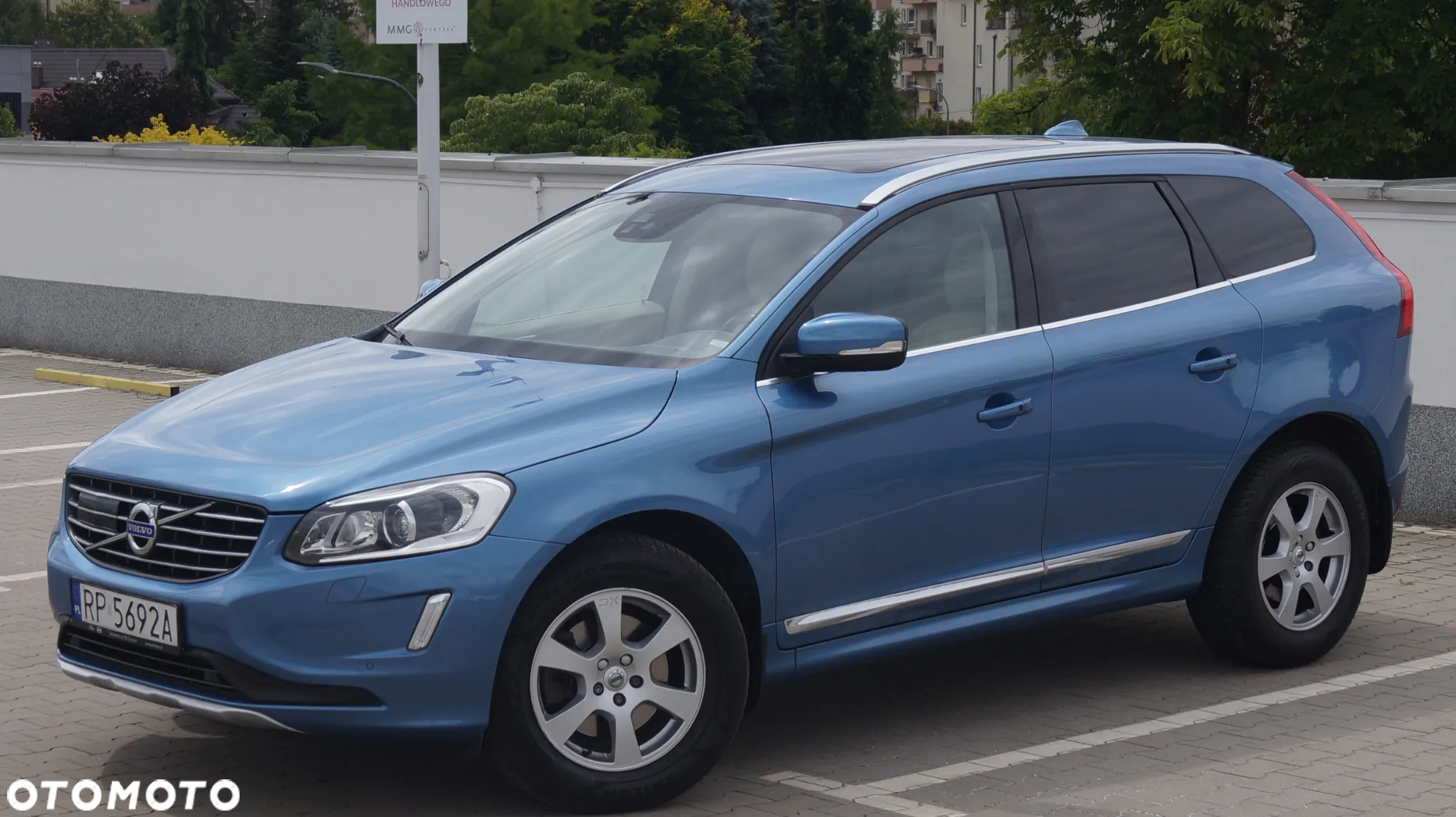 Volvo XC 60 - 21