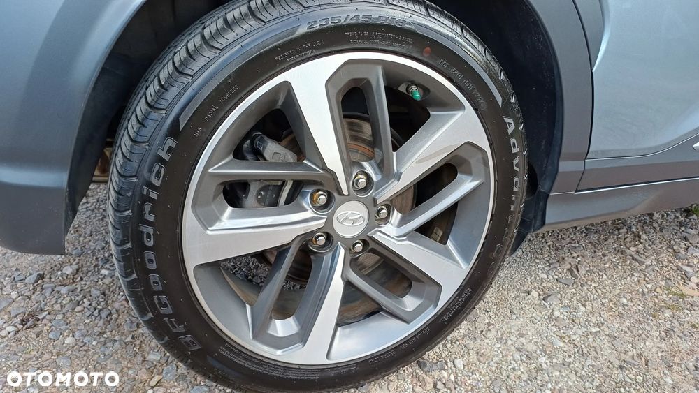 Hyundai Kona 1.6 T-GDI DCT 4WD Premium - 10