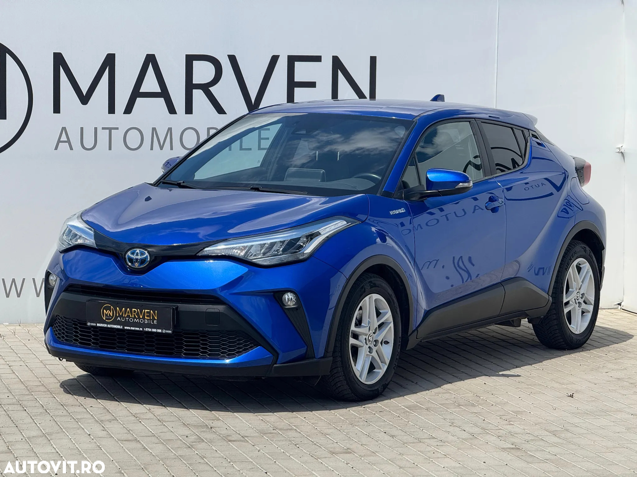 Toyota C-HR 1.8 HEV 140 CP 4x2 CVT Dynamic - 2